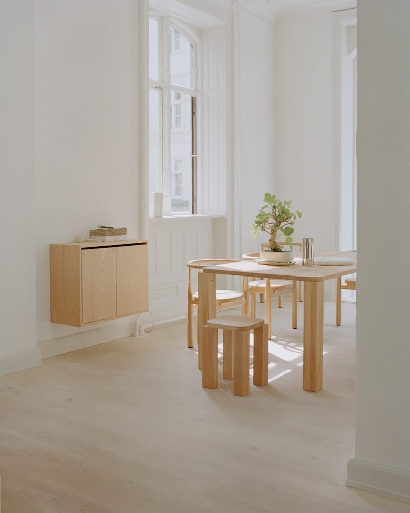 Atlas Stool, Natural Oak