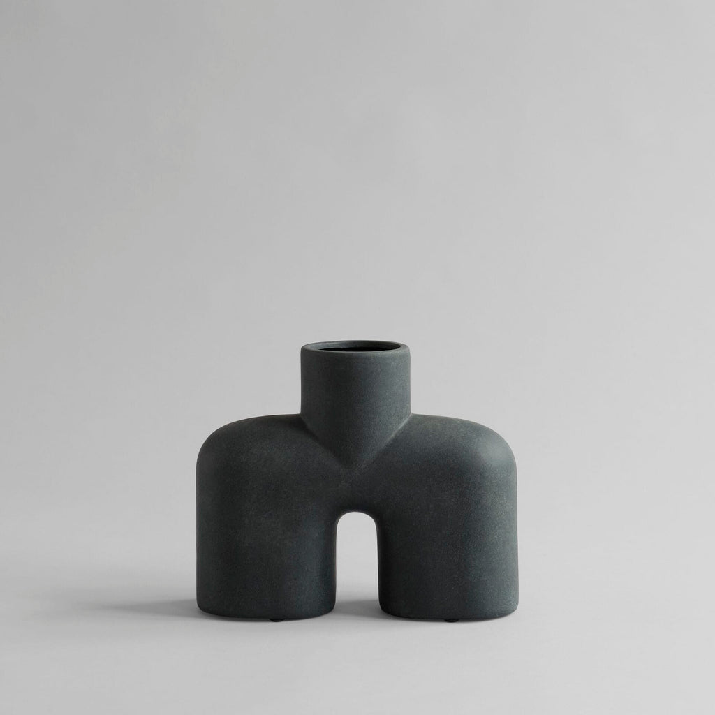 Cobra Vase Uno, Medio - Black, L30 / W10