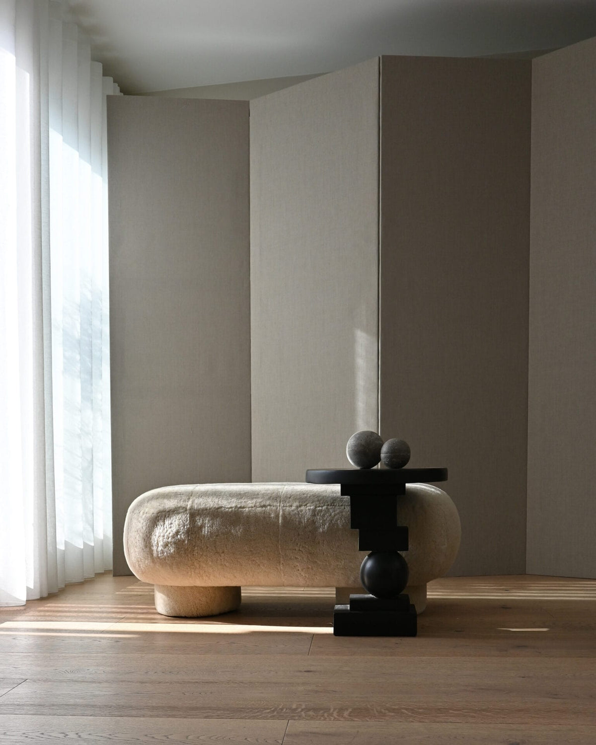 Artist Side Table - Coffee