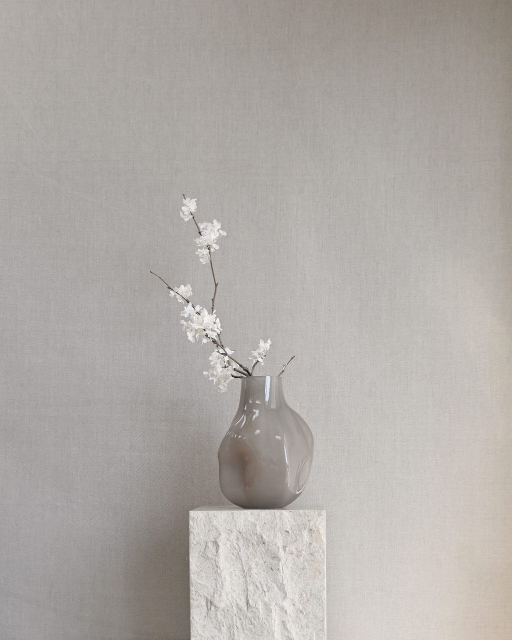 Bakku Vase, Medio - Smoked Desert L22 / W22 / H30 CM