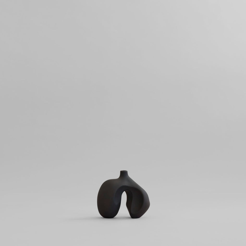 Ni Vase, Petit, Coffee L16 / W13,5 / H16 CM