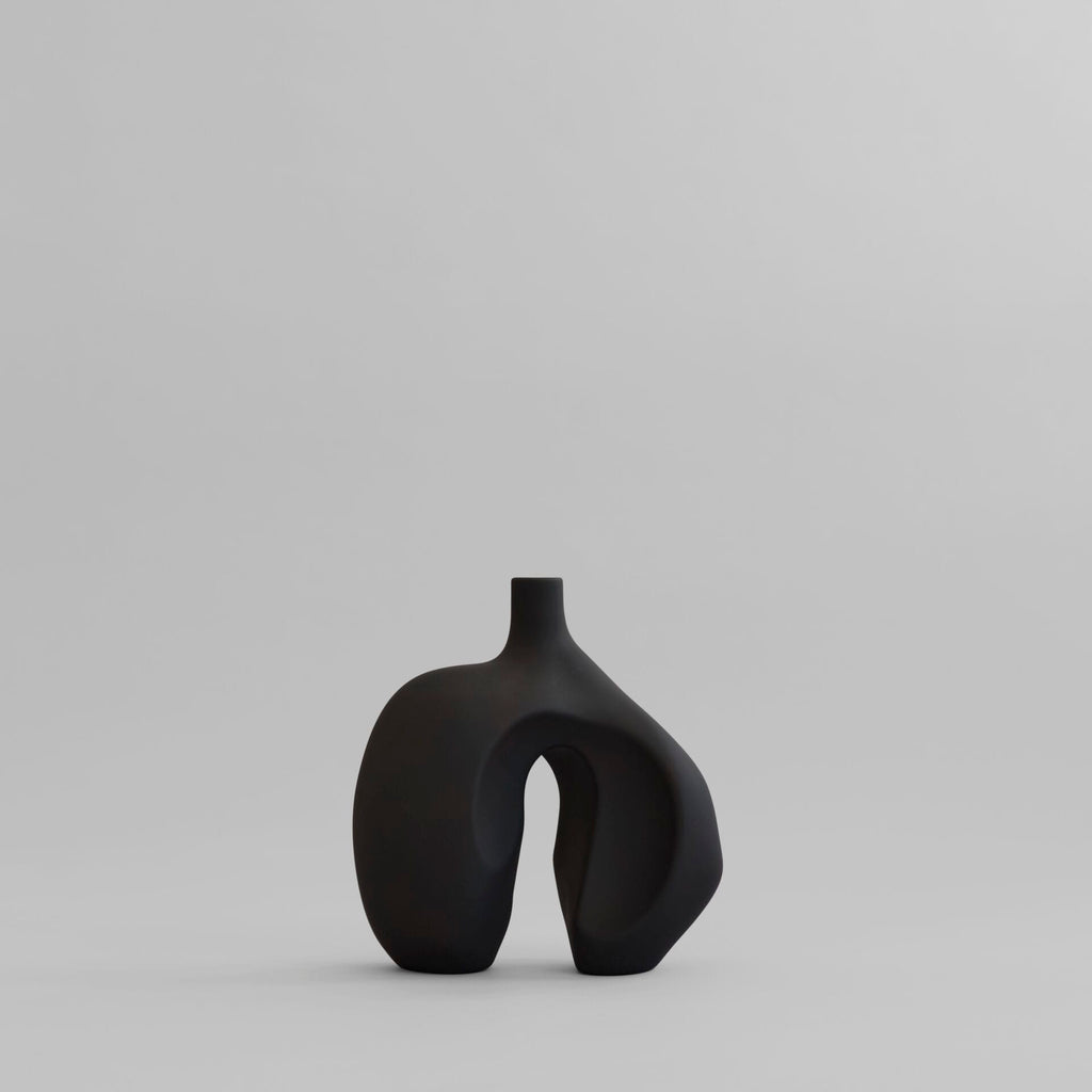 Ni Vase Mini, Coffee L26 / W22 / H30 CM
