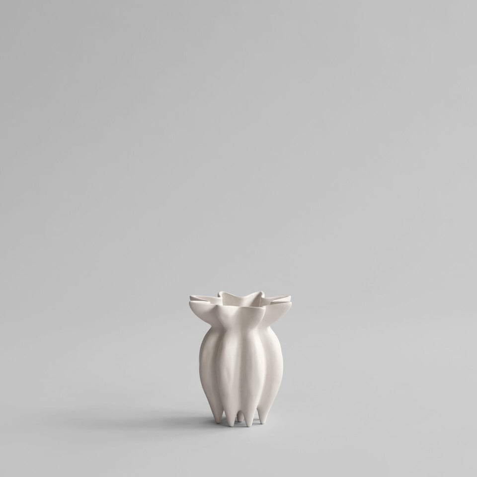 Lotus Vase, Petit - Birch, L18 x W18 x H20cm