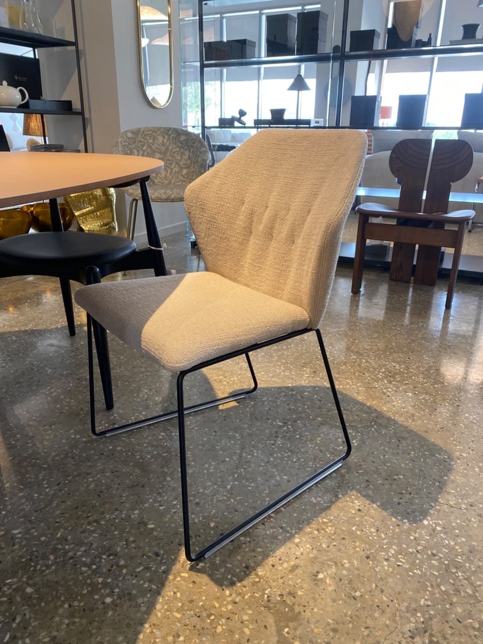 New York Chair, Black 9005, 1830 Col. 01