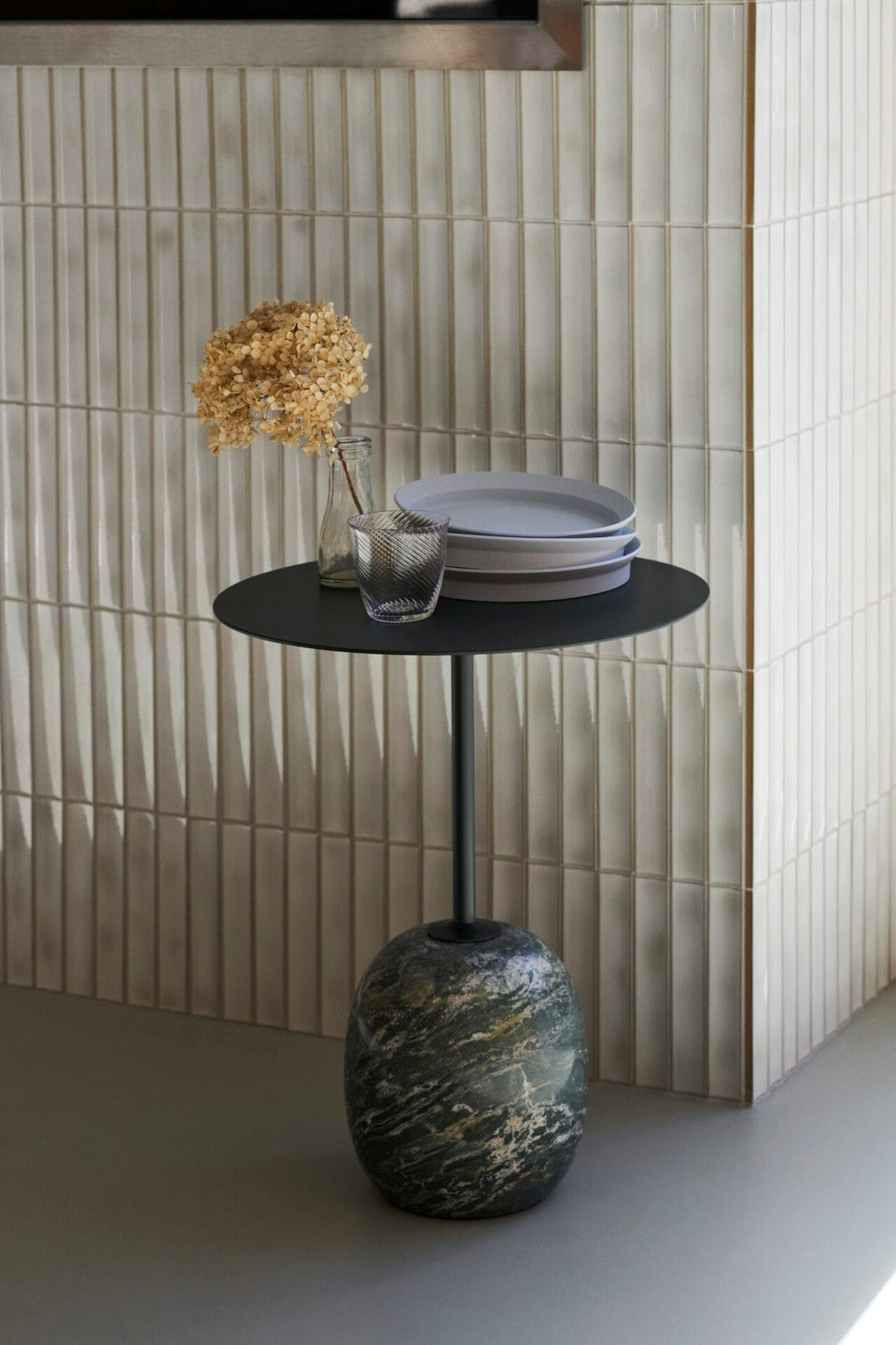 Lato Table LN8, Top Deep Green, Base Verde Alpi Marble, Round