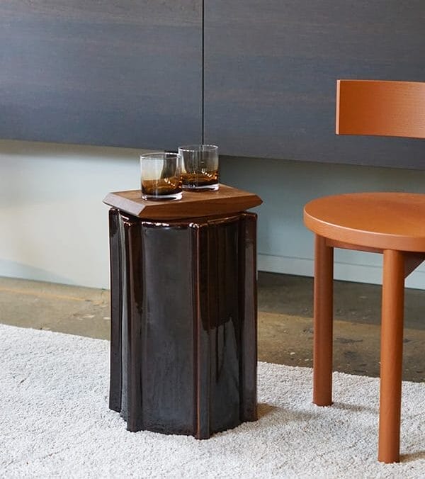 Side table dark brown geometrical Pawn