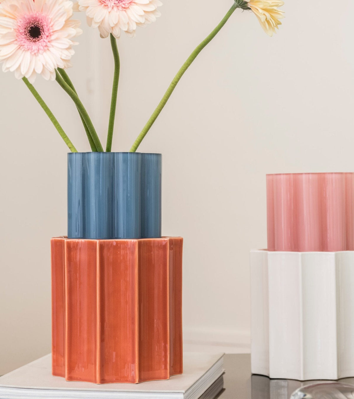 Duetto Storm blue and terracotta, ceramic and glass vase Ø15,5 x H28cm