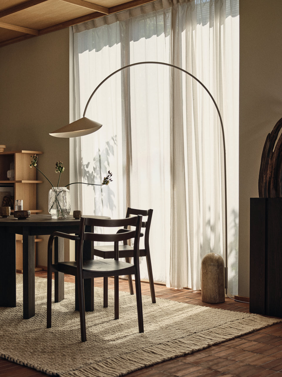 Arum Arched Floor Lamp, Cashmere, W: 155 x H: 205 x D: 40 cm