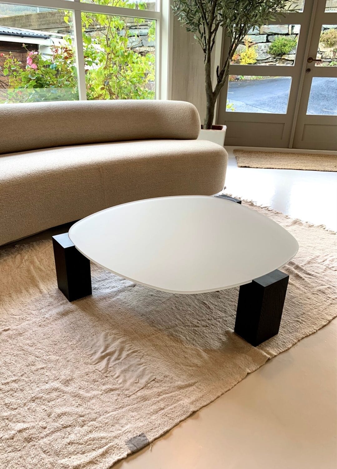 Gogan Table Glass Top, Sand Caffe, 101x108 H27 cm