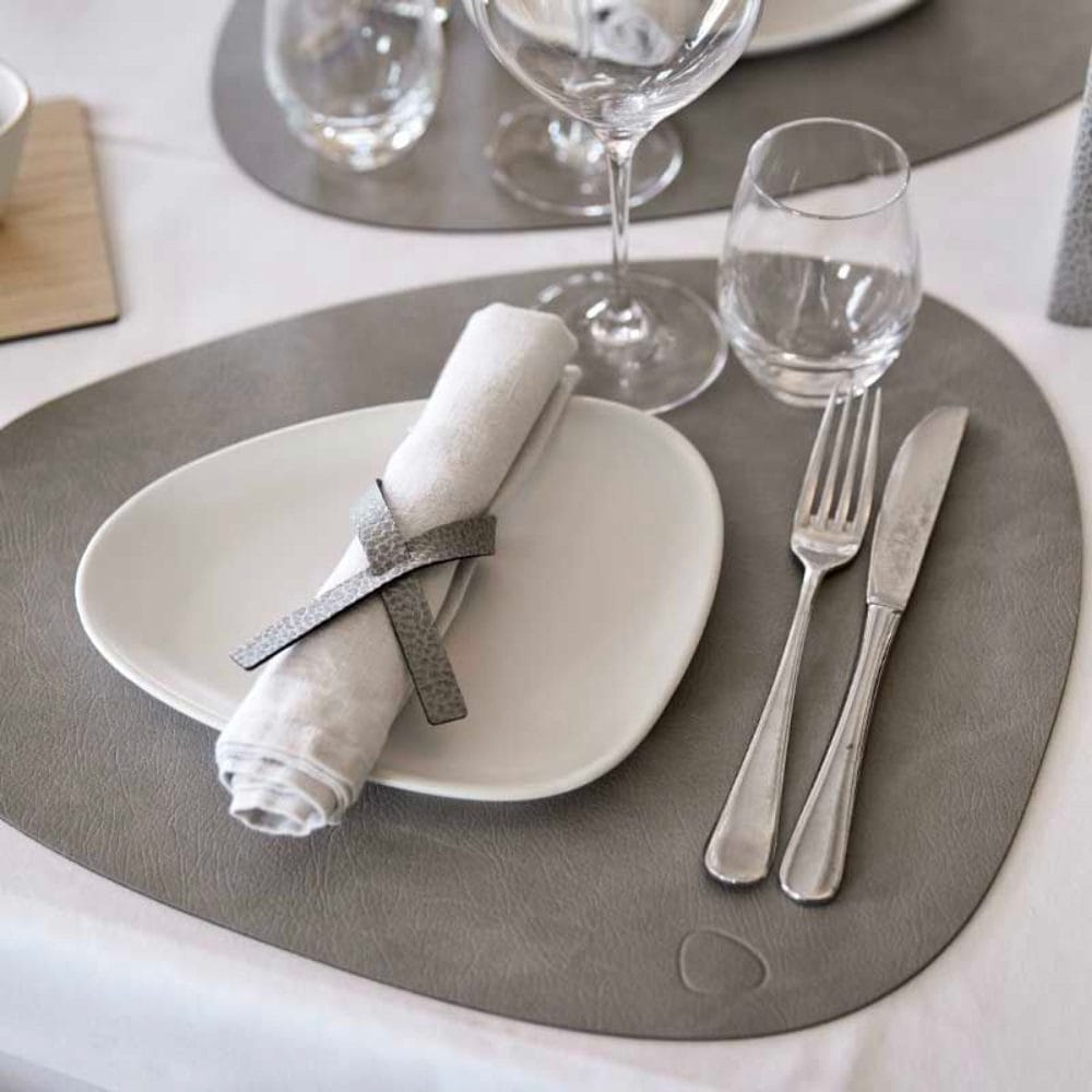 Napkin Loop Fold, Leather Bull Warm, Grey/Black (4 Pieces), 1 x 30 cm