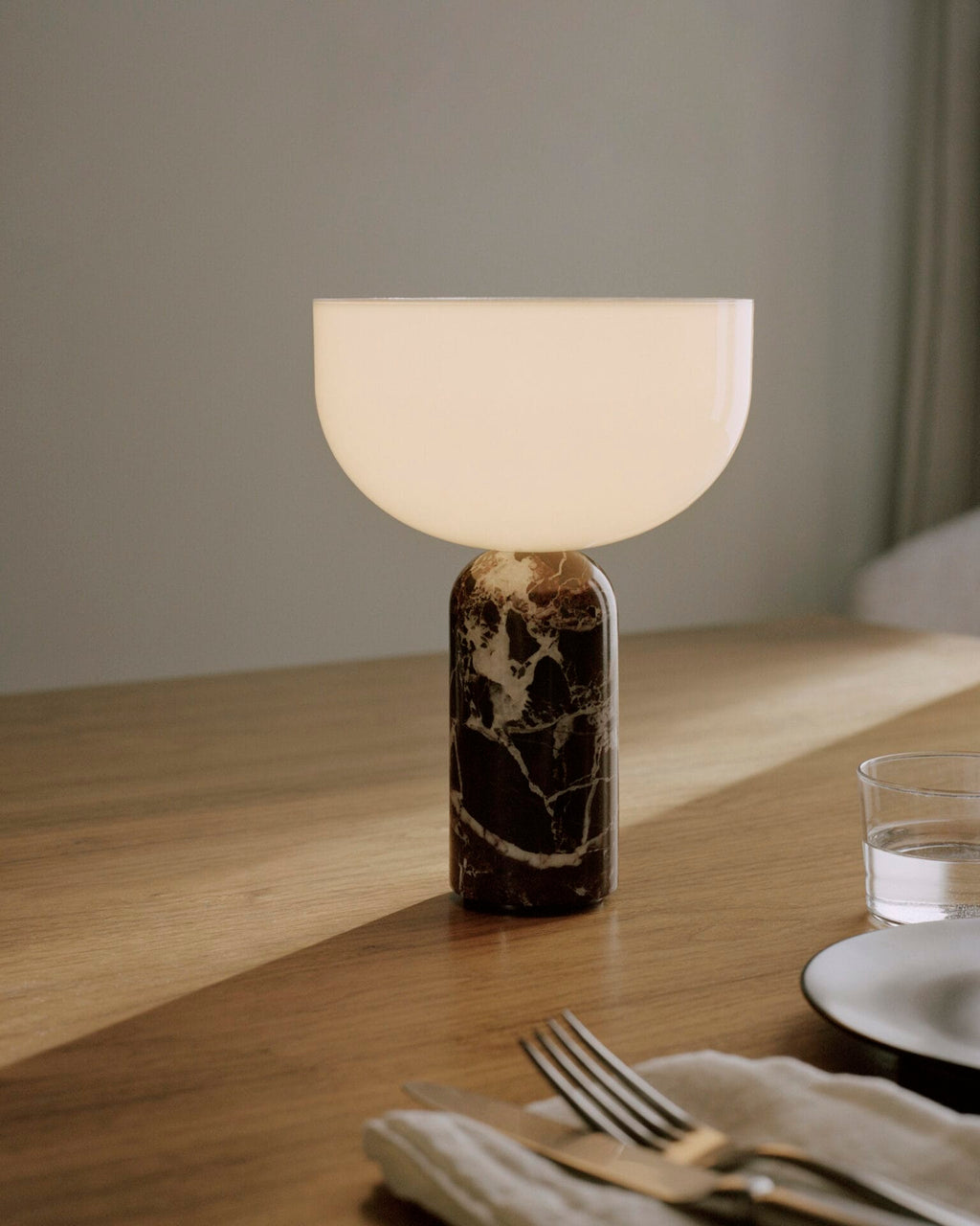 Kizu Portable Lamp,Rosso Levanto Marble Ø18 cm