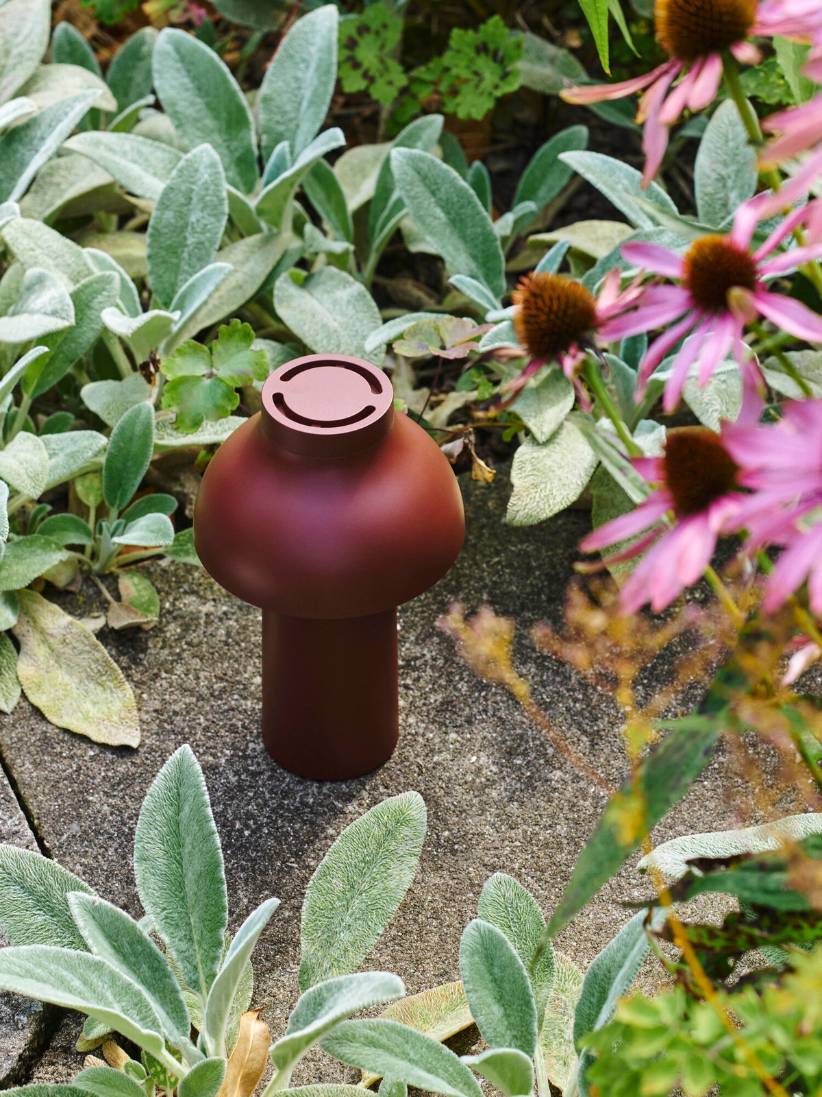 PC Portable Lamp-Iron red, Ø14 x H22 cm