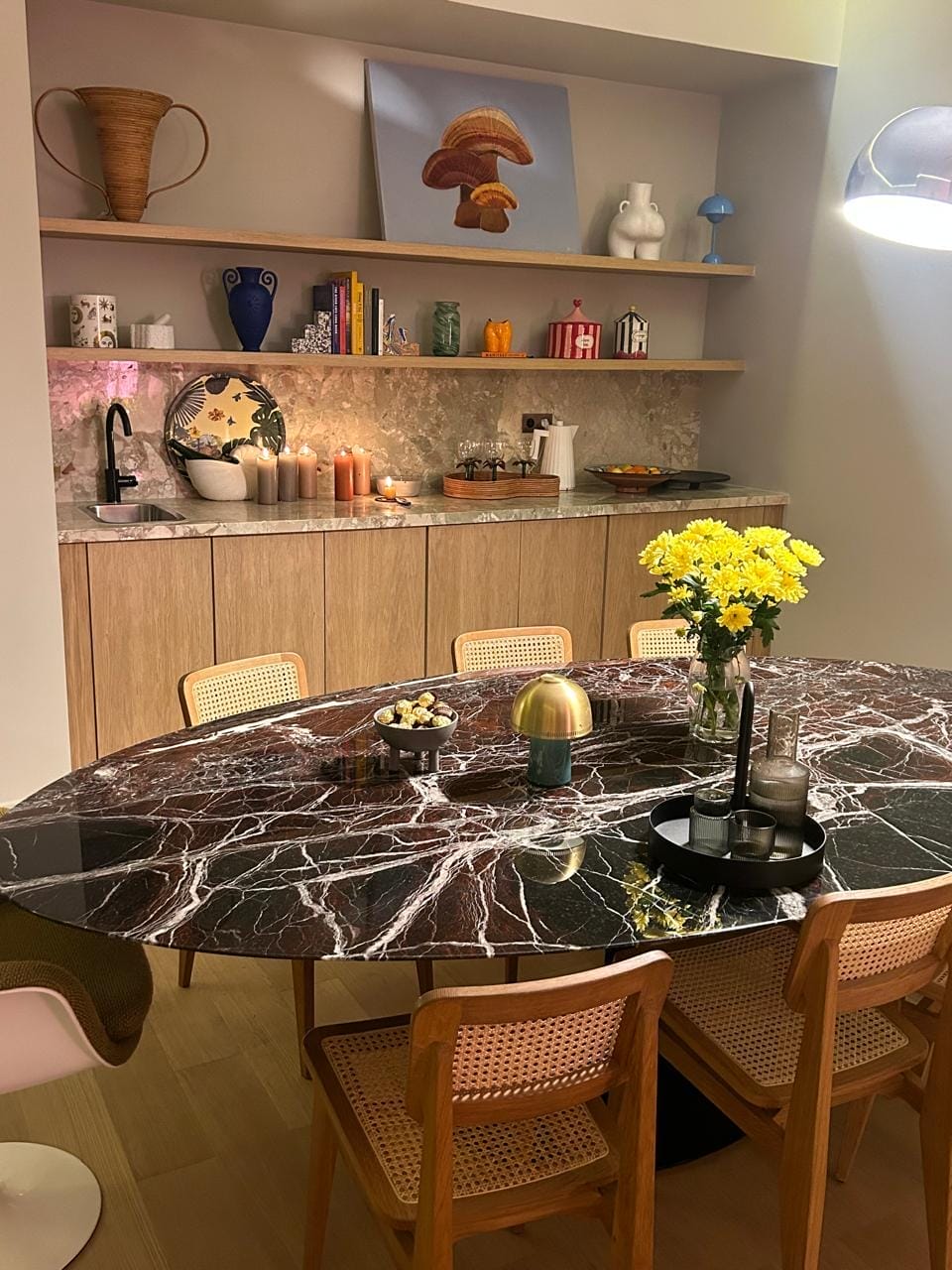 Saarinen Oval Dining Table, Satin, Rosso Rubino, Black Base, 244cm