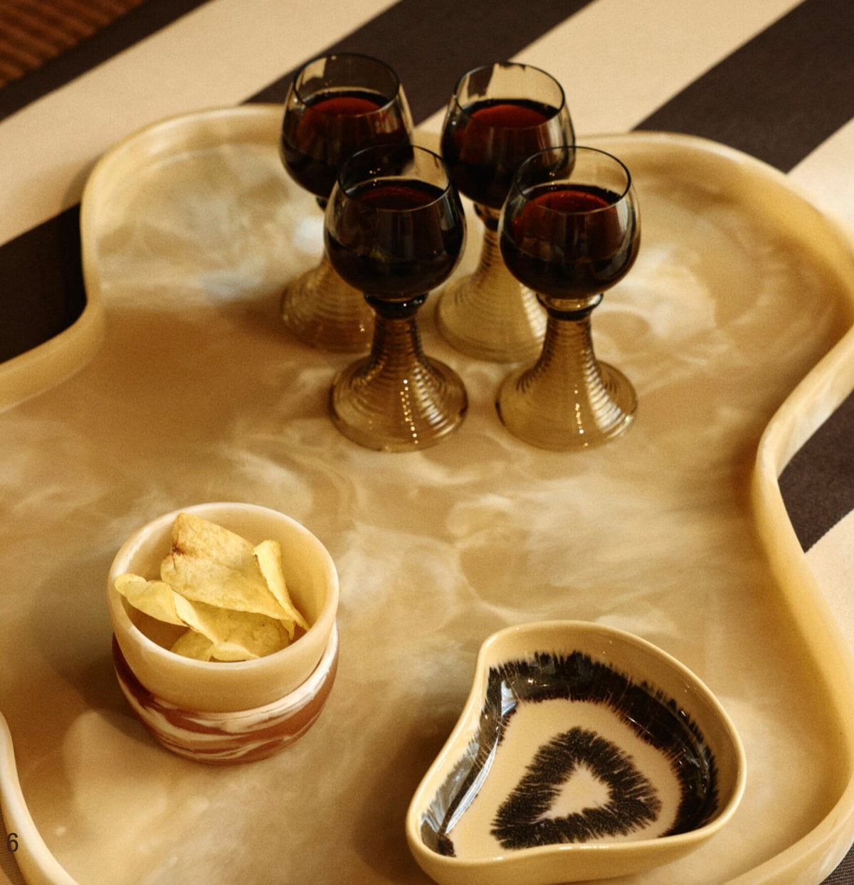 Patio large tray cream 54,5x61,5x3,2cm
