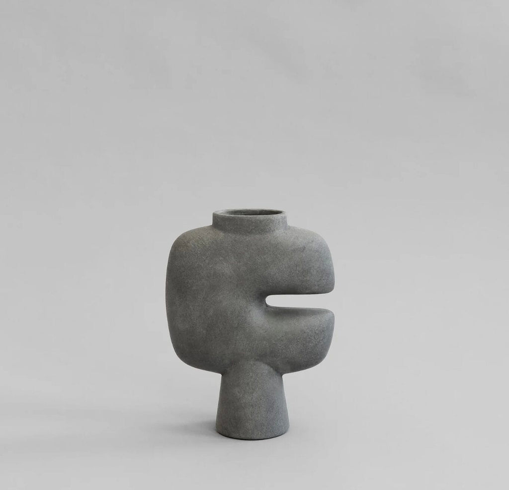 Tribal Vase, Medio - Dark Grey, L22,5 / W9 / H30 cm