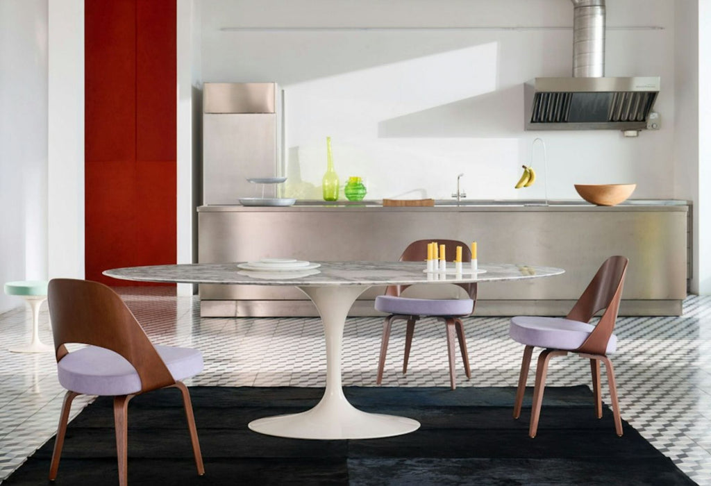 Saarinen Oval Dining Table, Arabescato Marble, Gloss finish White Base, 198cm