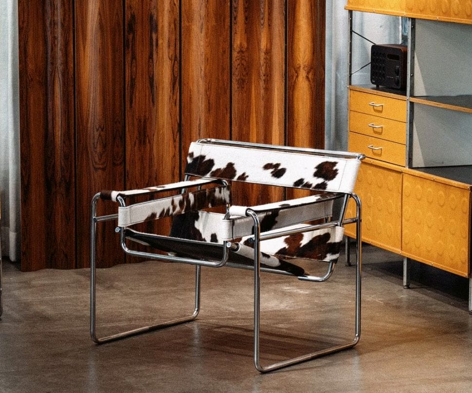 Wassily lounge chair, chrome frame, Haired Hide