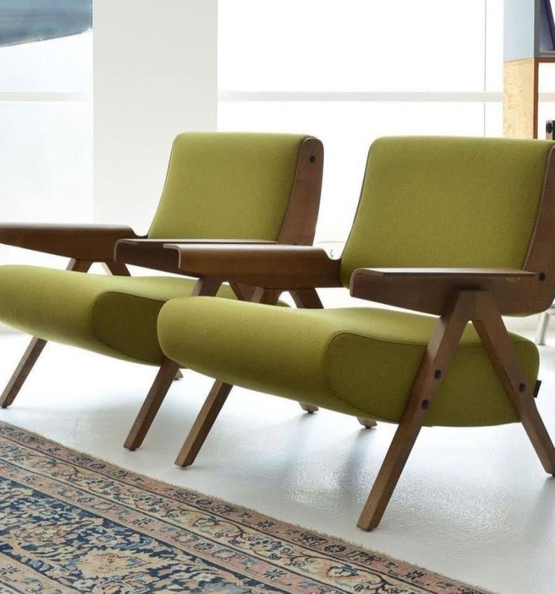 Lina Armchair, Cat. E, Efeu 05, T134 Walnut Stained