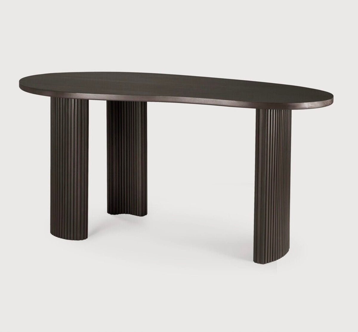 Boomerang desk - varnished mahogany - dark brown - pebble shape, 160 x 83 x 76cm