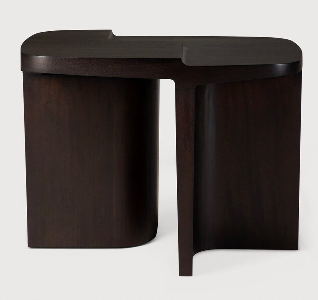 Brutalist side table - varnished mahogany - rose brown - rectangular, 60 x 40 x 45cm