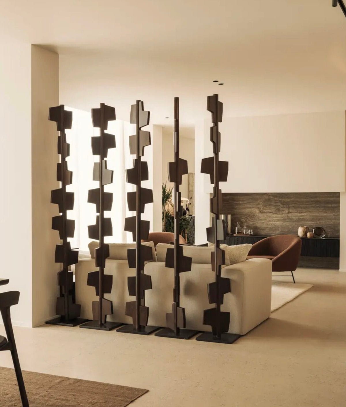 Claustra "Echo" screen, varnished rosewood, 34x28x221cm