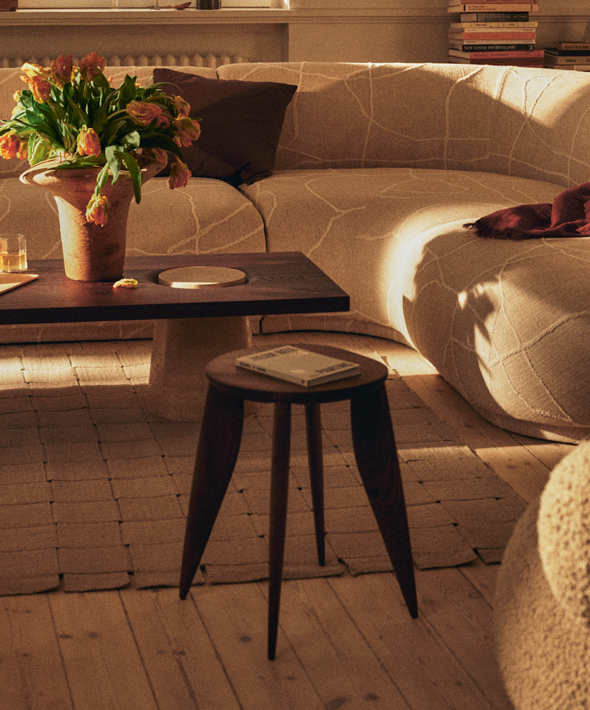 Feve Side Table, Walnut, W: 42 x H: 45 x D: 42 cm