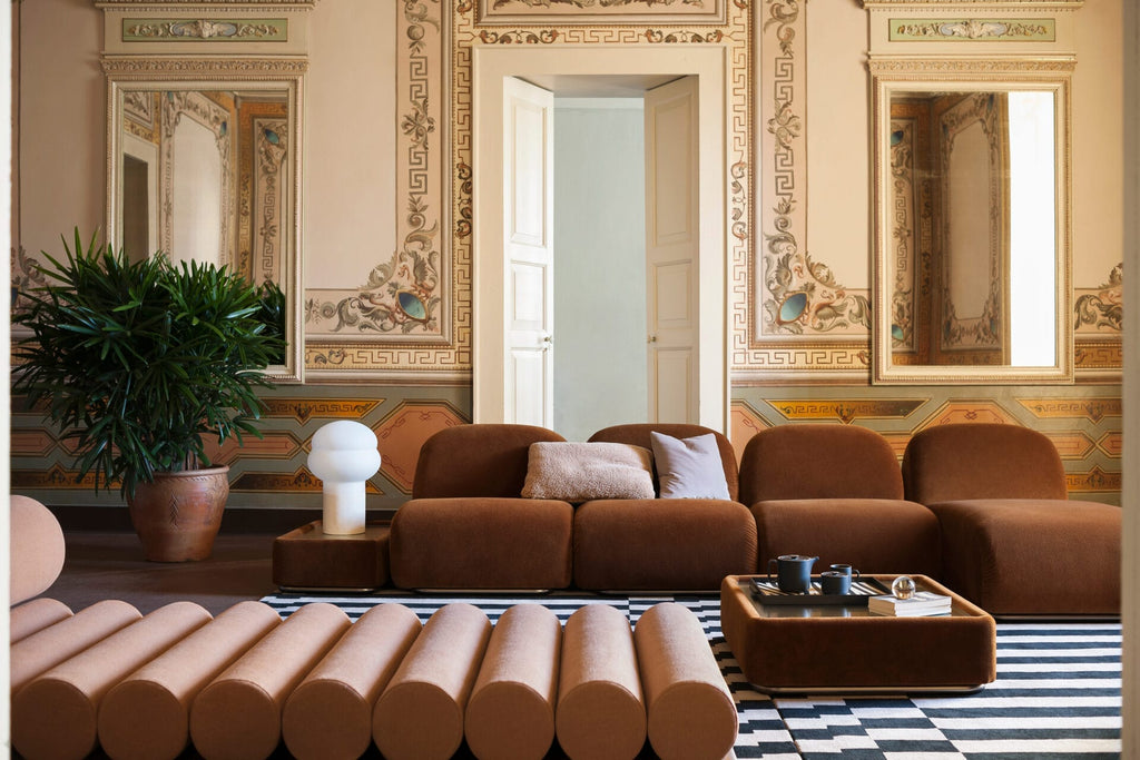 Victoria Sofa, 3 x Modules, 1x Left 1x Right, 1 x Middle, Cat (C) Calantha 05