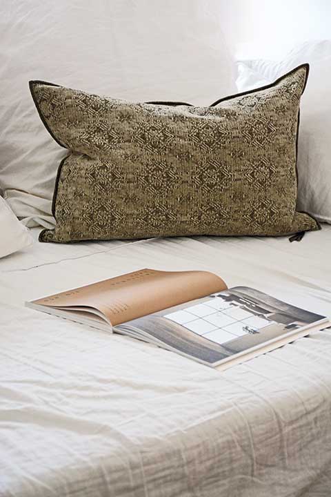 Jacquard Stone Washed Cushion, Kilim Bronze, 40 x 60 cm