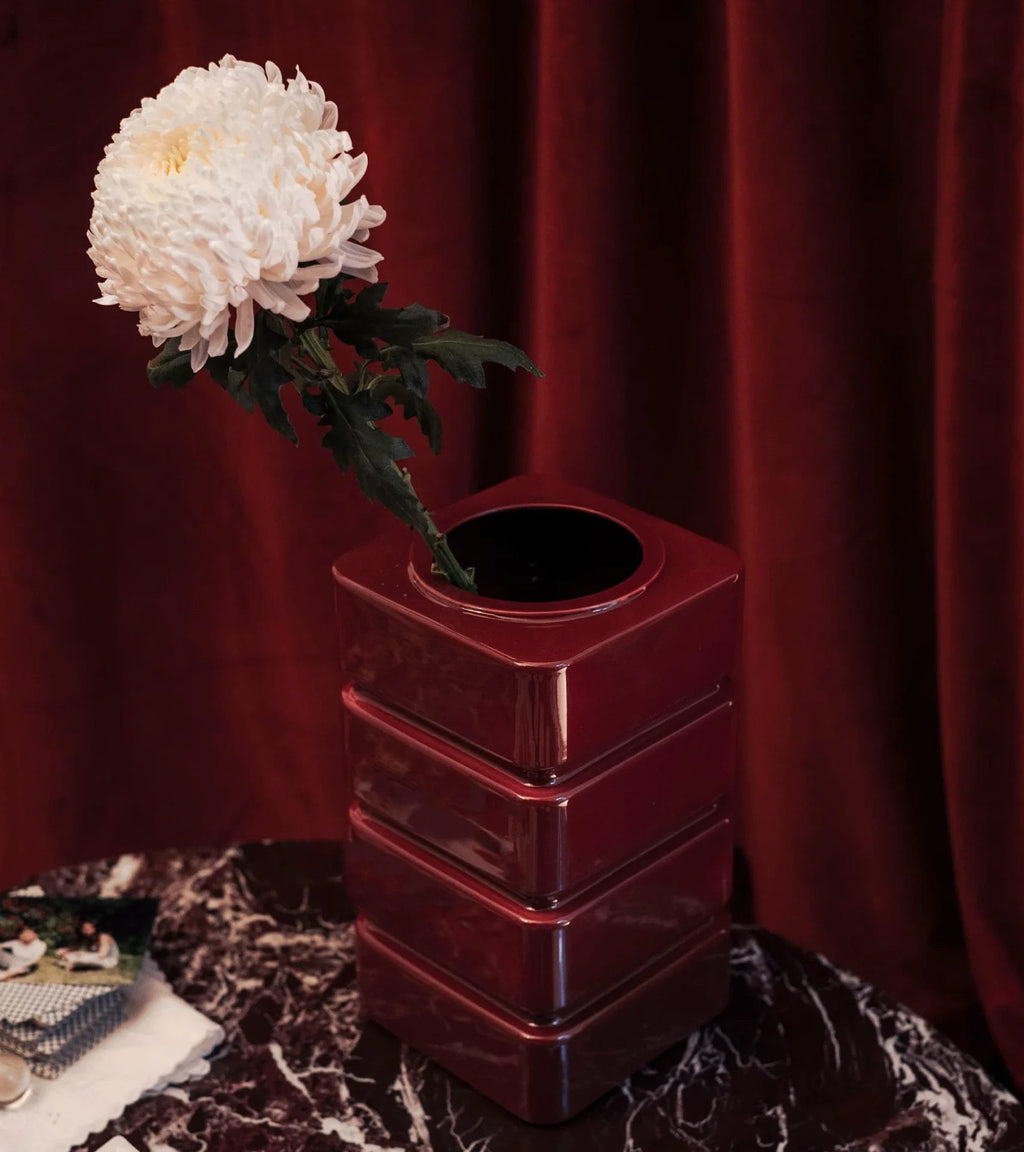 Donna Burgundy ceramic vase 14x14xH29cm