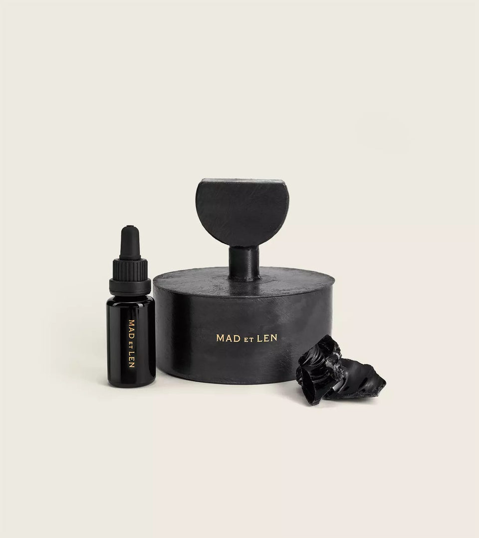 Pot Pourri Totem Half moon, Small, Outre Noir 12x5cm (Terre de Noire) + Refilling 15ml