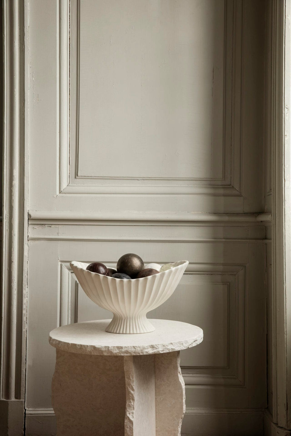 Fountain Centrepiece - Off-white