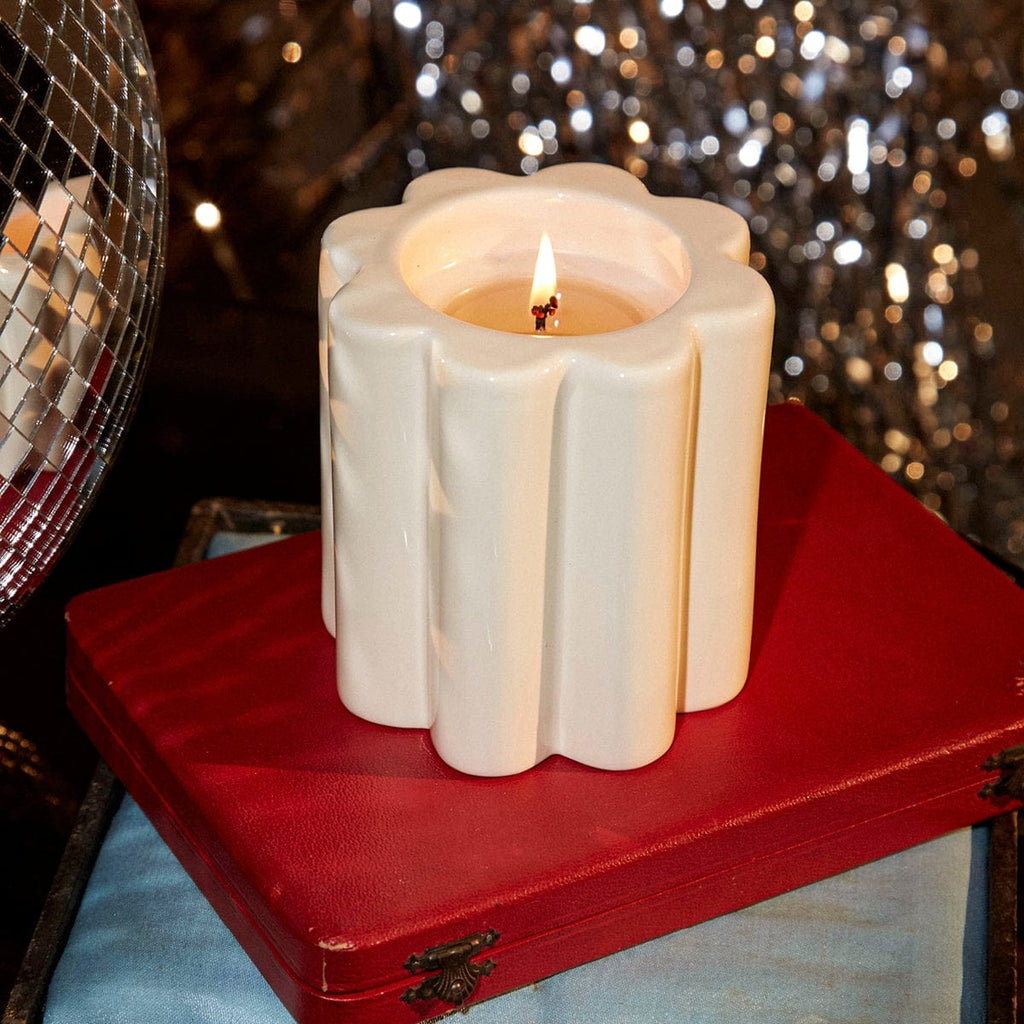 Candela Wood fire scented candle, vegetable wax, creamy white, ceramic H10 x Ø11cm