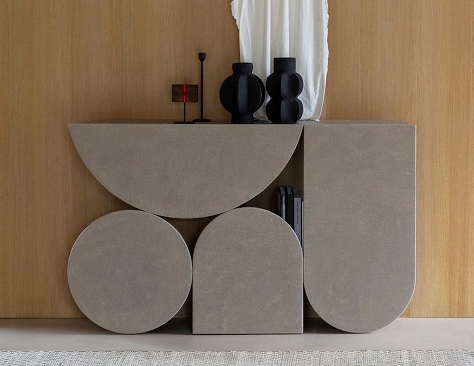 Shape Console, Materical Grey E_03, 148 x 31,5 x H.90 cm