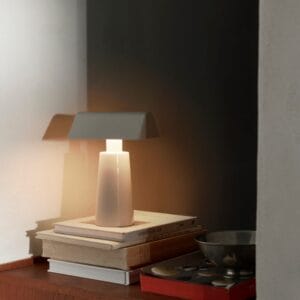 Caret MF1, Portable Lamp, Silk Grey - Image 2